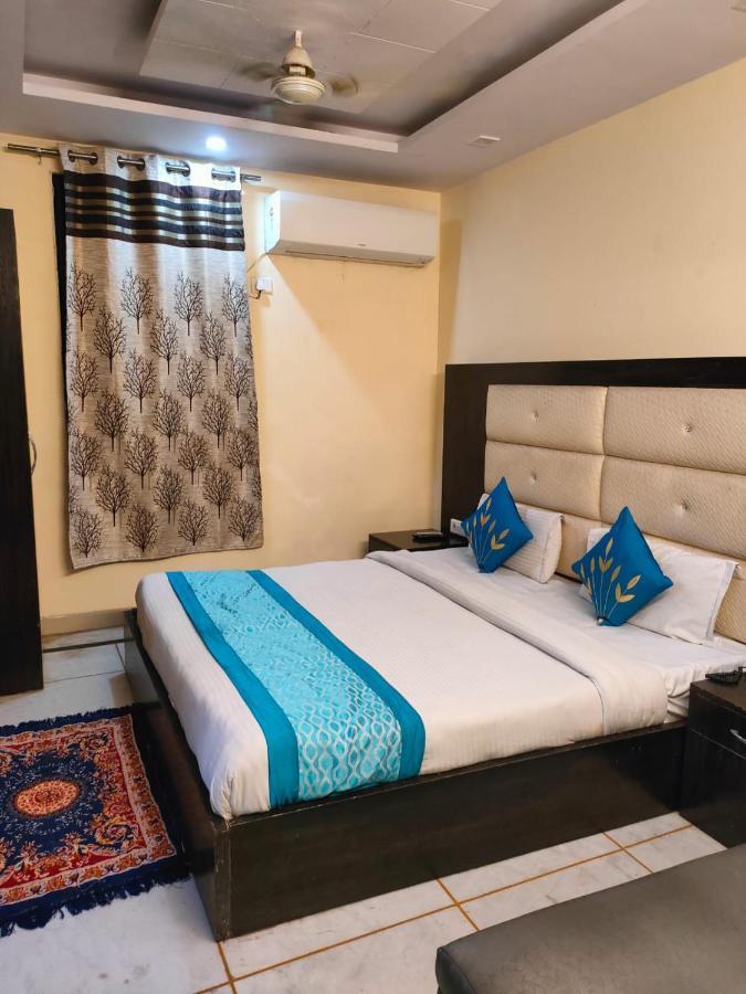 Hotel Star Palace - Near Karol Bagh Metro Delhi  Luaran gambar