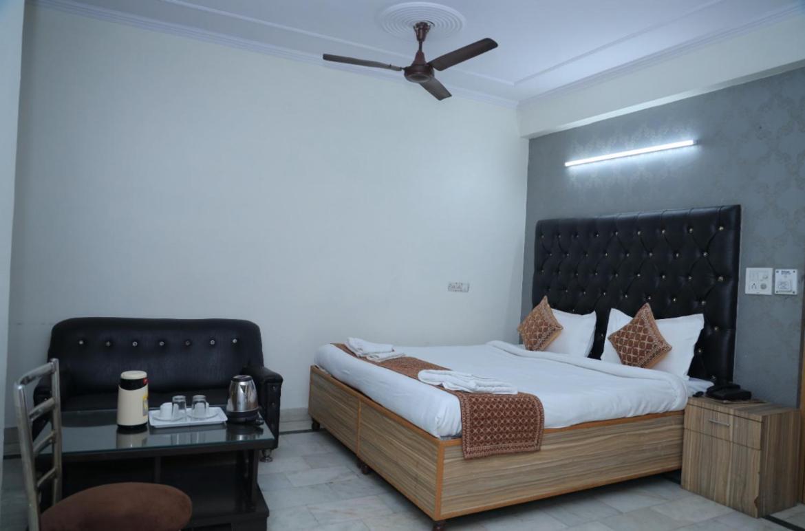 Hotel Star Palace - Near Karol Bagh Metro Delhi  Luaran gambar